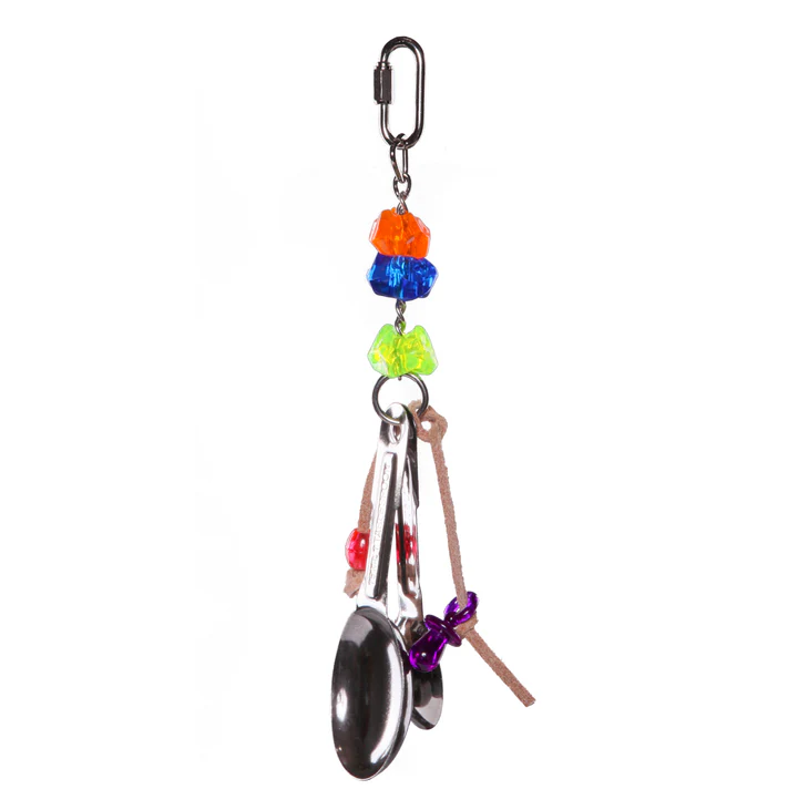 14586_Kazoo_HangingSpoonsWBeads