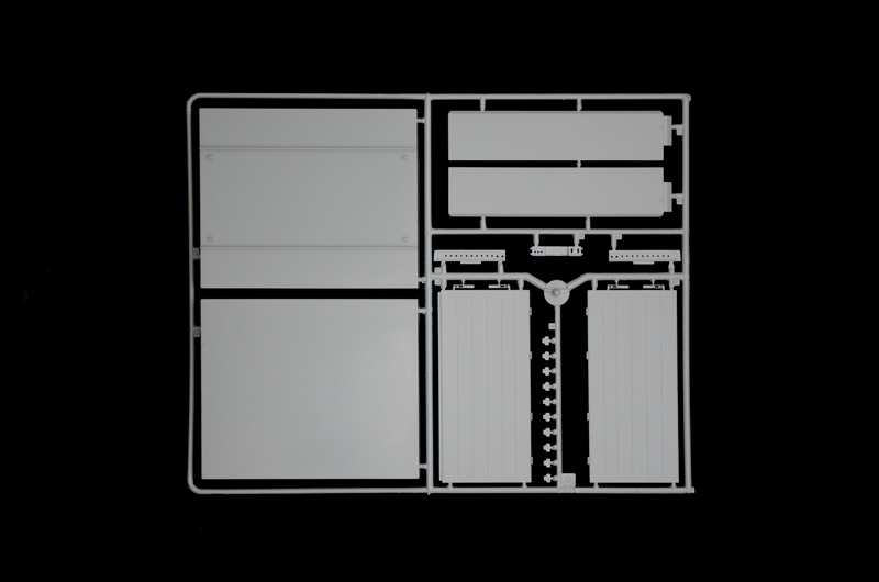 ITALERI 1/24 - CURTAINSIDE TRAILER "Schoeni.ch" - Image 7