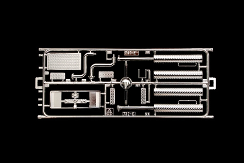 ITALERI 1/24 - MAN F2000 - Image 7