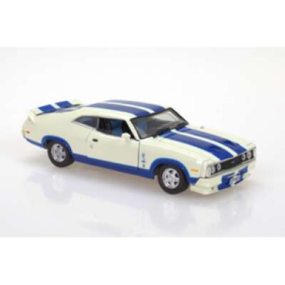 DDA 1:32 Opt' 96 XC Cobra Ford Falcon White/Blue Stripes